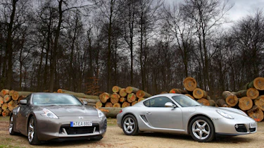 Porsche Cayman v Nissan 370Z GT