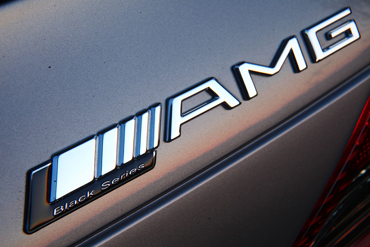 Mercedes AMG SL65 Black