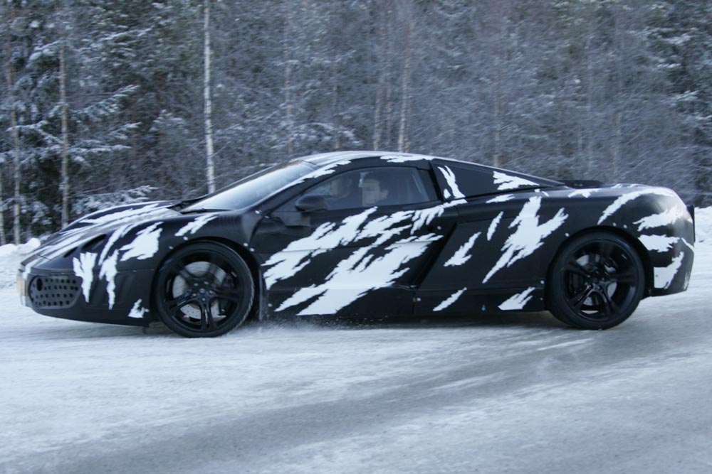 McLaren P11