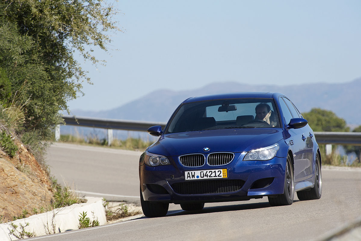 BMW M5 cornering