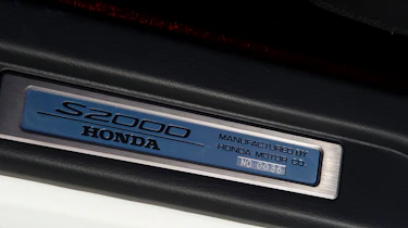 Honda S2000 badge