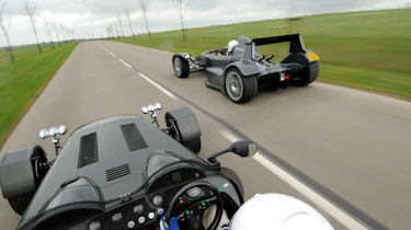 Caterham Levante v Caparo T1