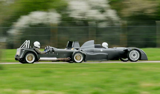 Caterham Levante v Caparo T1