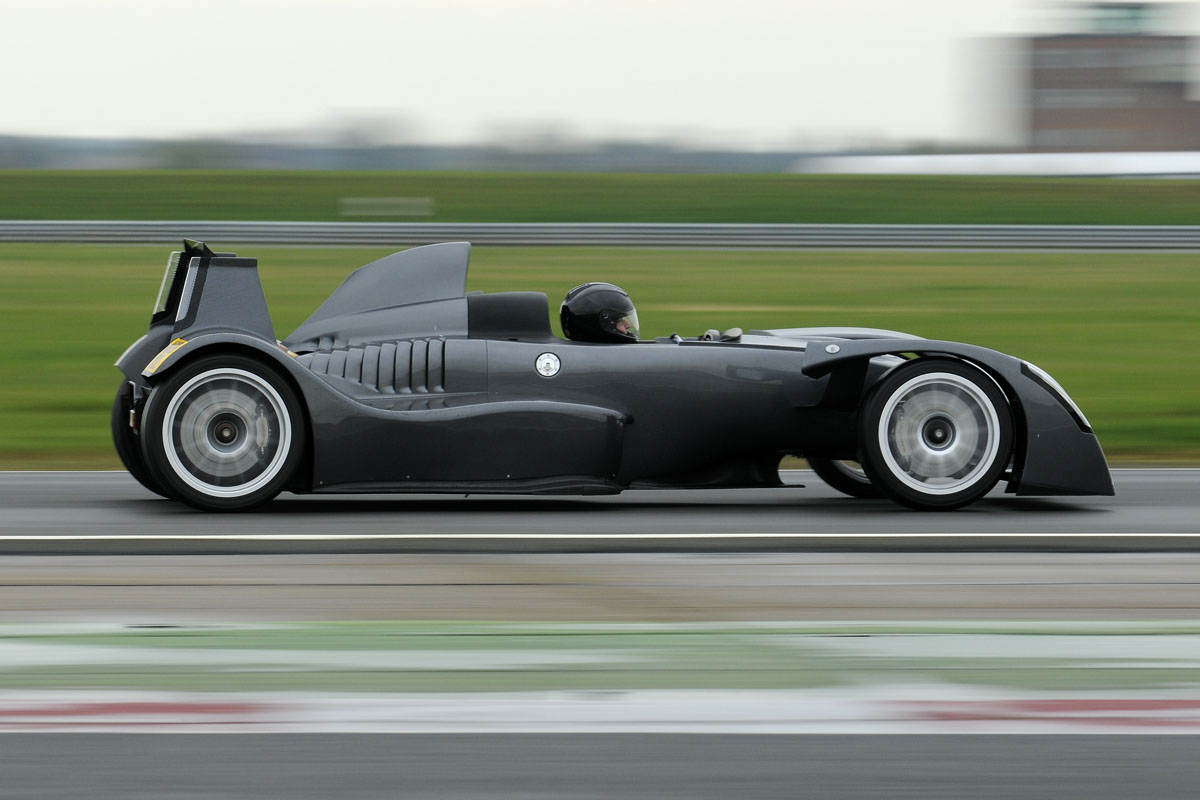 Caparo T1