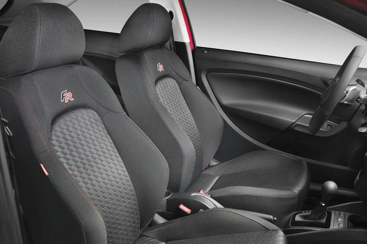 SEAT Ibiza FR [seats]