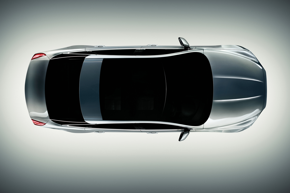 Jaguar XJ