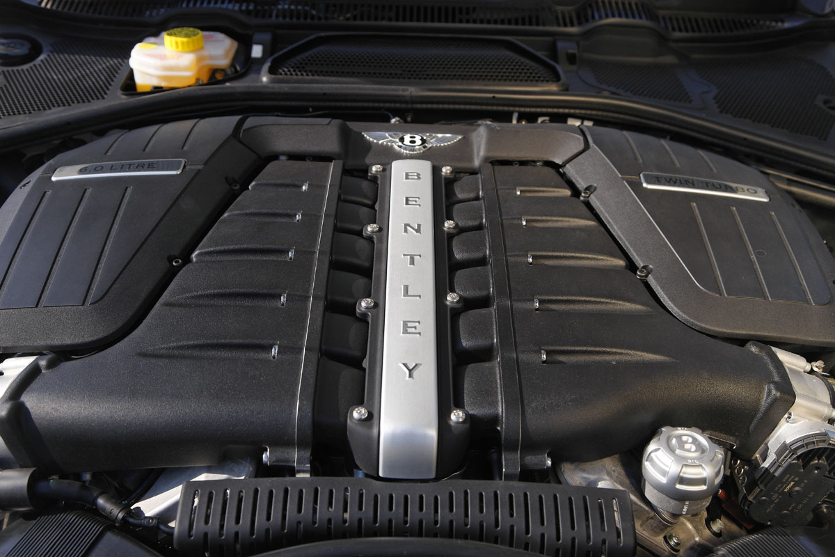 Bentley GTC Speed engine