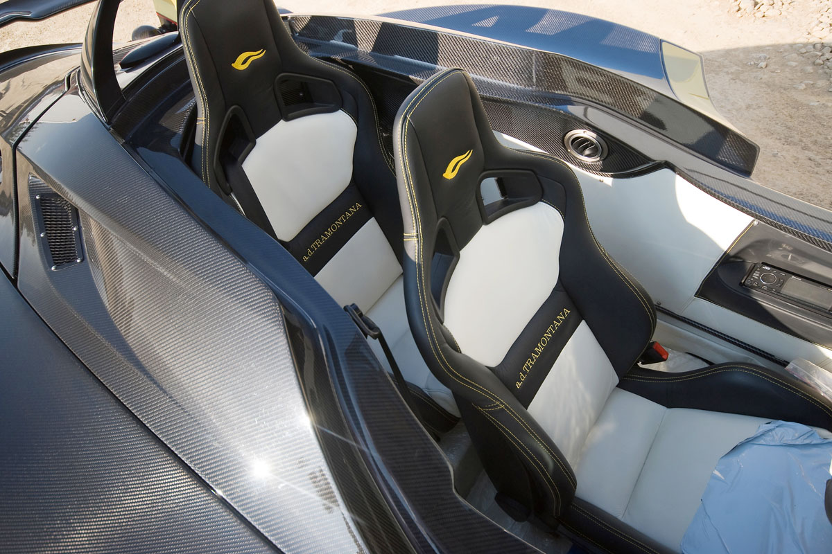 Tramontana R Edition seats