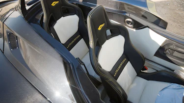 Tramontana R Edition seats