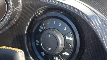 Tramontana R Edition dashboard