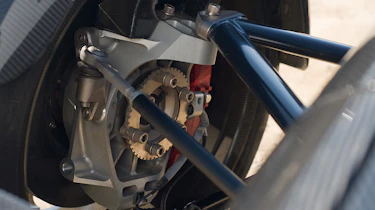 Tramontana R Edition suspension