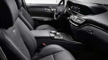 Mercedes S65 AMG