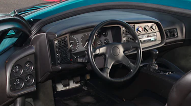 Jaguar XJ220 cockpit