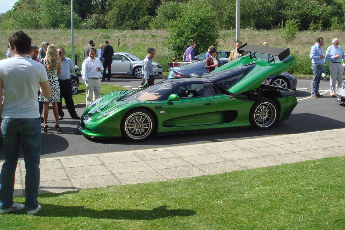 Mosler MT900