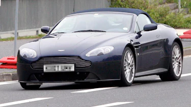 Aston Martin V12 Vantage Roadster