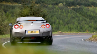Nissan GT-R