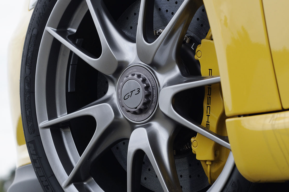 Porsche 911 GT3 wheel
