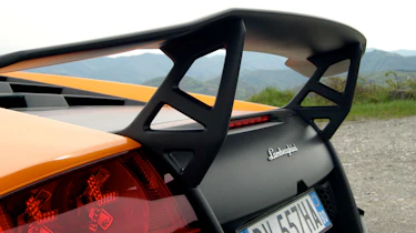 Lamborghini Murcielago LP670-4 SV rear spoiler