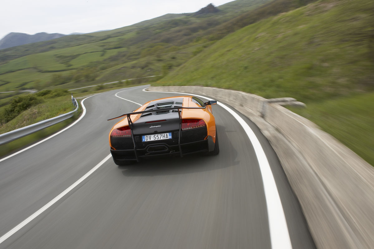Lamborghini Murcielago LP670-4 SV