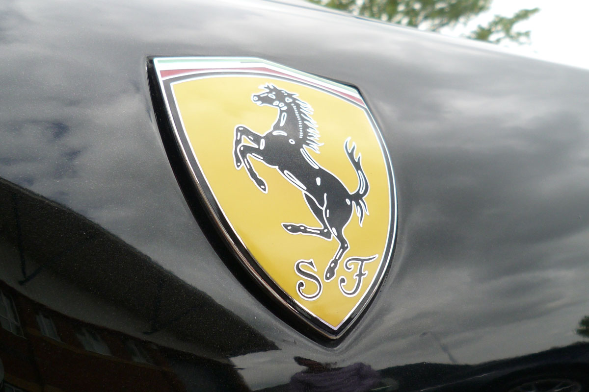 Ferrari 575M logo