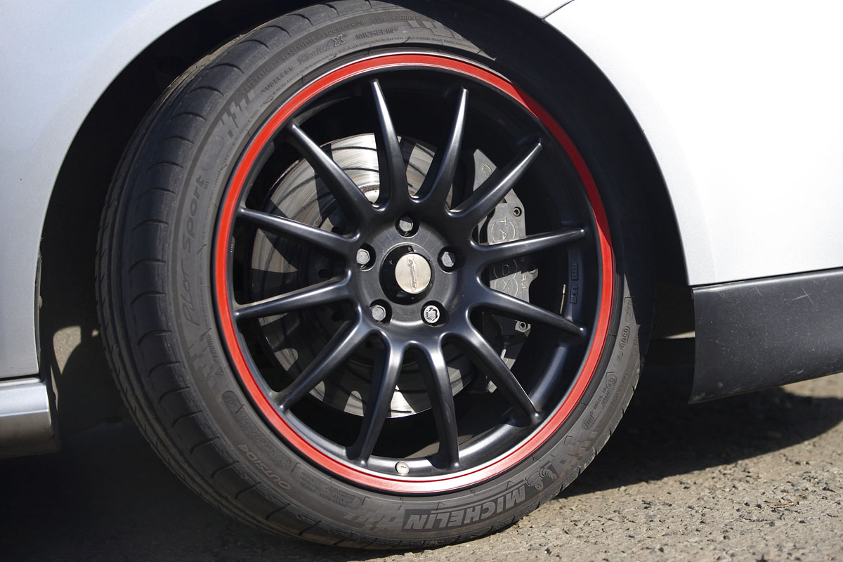 Autograph Golf GTI wheel