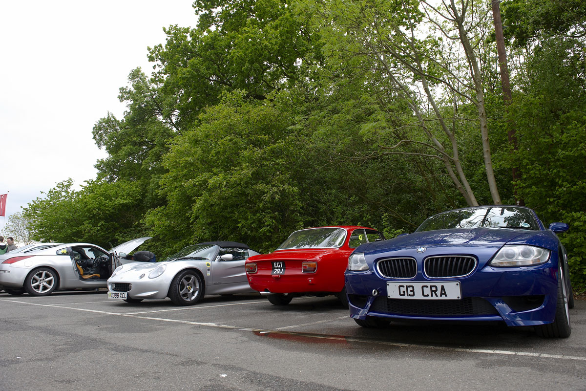 Mixed line up