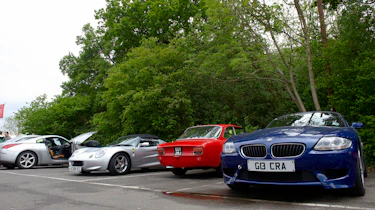 Mixed line up