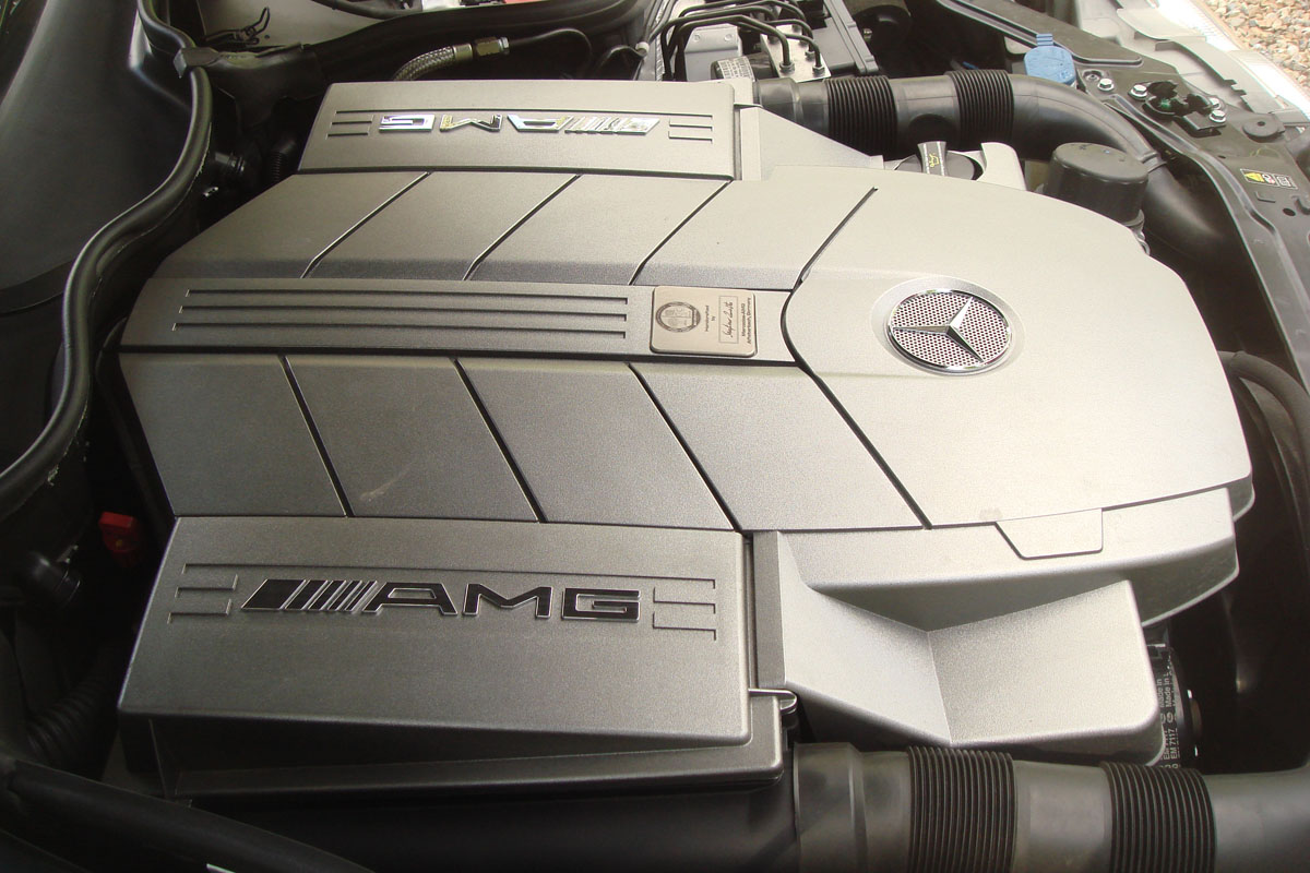 Mercedes C55 AMG engine
