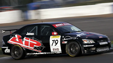 Lexus IS200