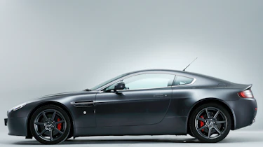 Aston Martin V8 Vantage