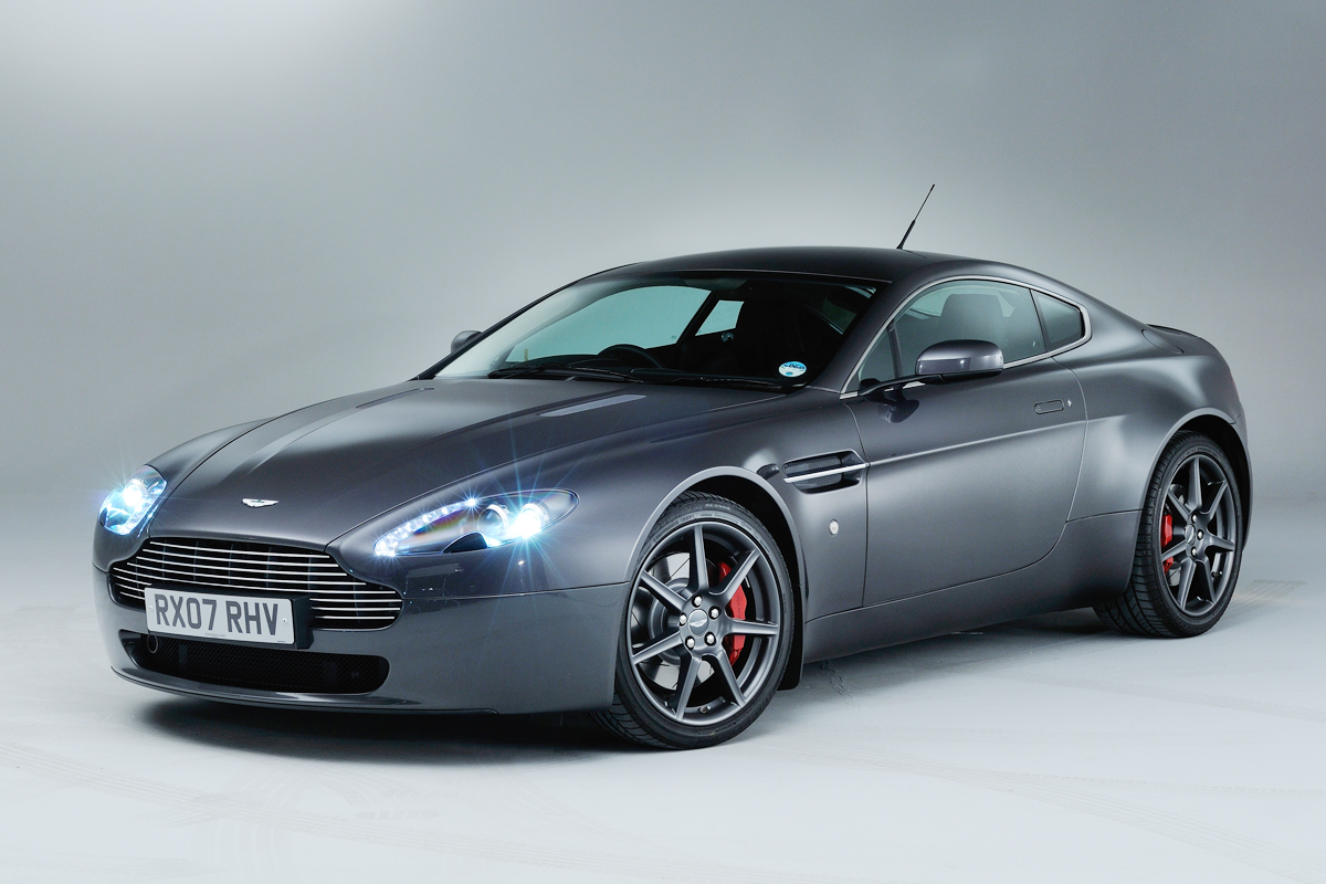 Aston Martin V8 Vantage