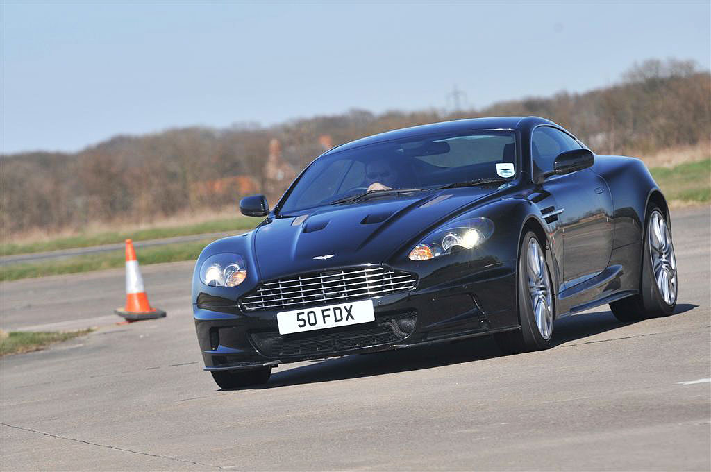 Aston Martin DBS