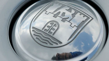 Volkswagen BlueSport fuel filler