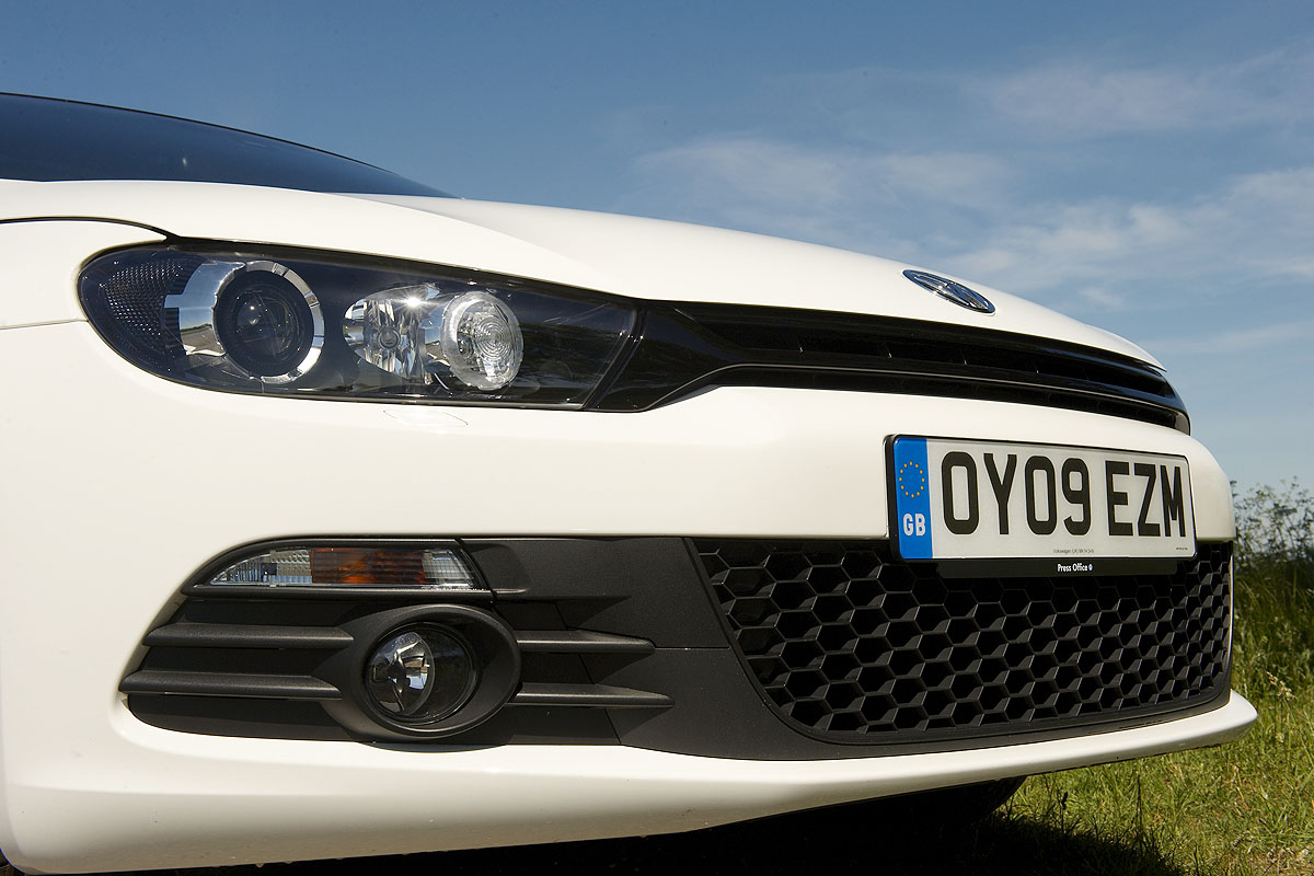 VW Scirocco TSI spoiler
