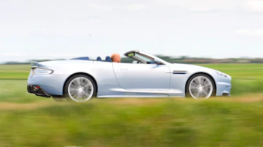 Aston Martin DBS Volante