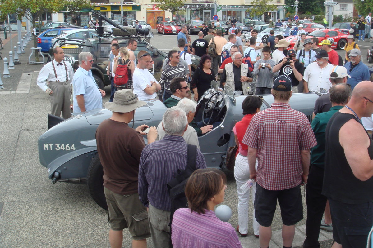 Le Mans in a Speed Six