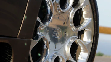 Bugatti Veyron Grand Sport wheel