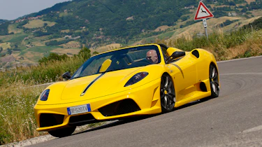 Ferrari 430 Scuderia 16M front