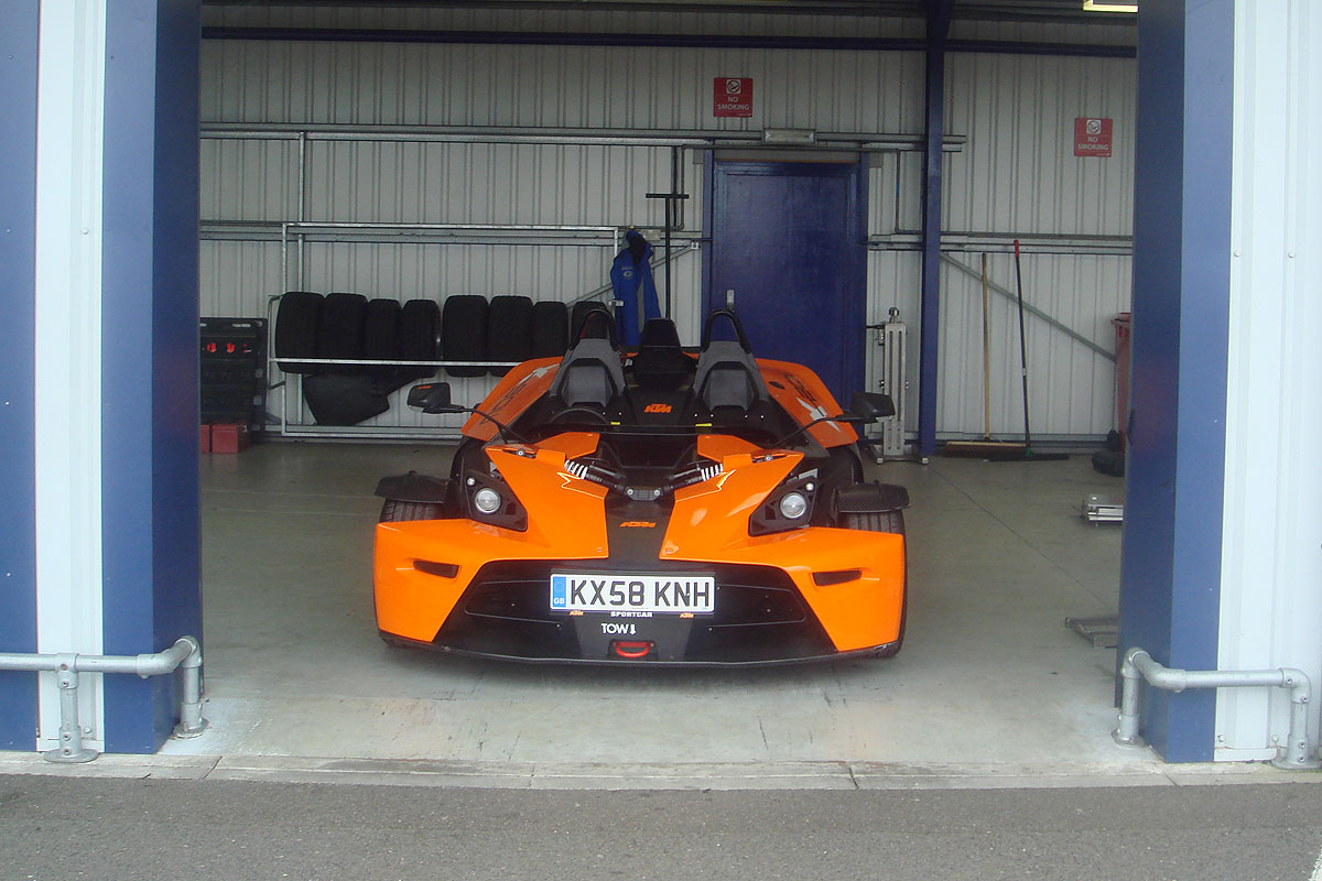 Carlin trackday