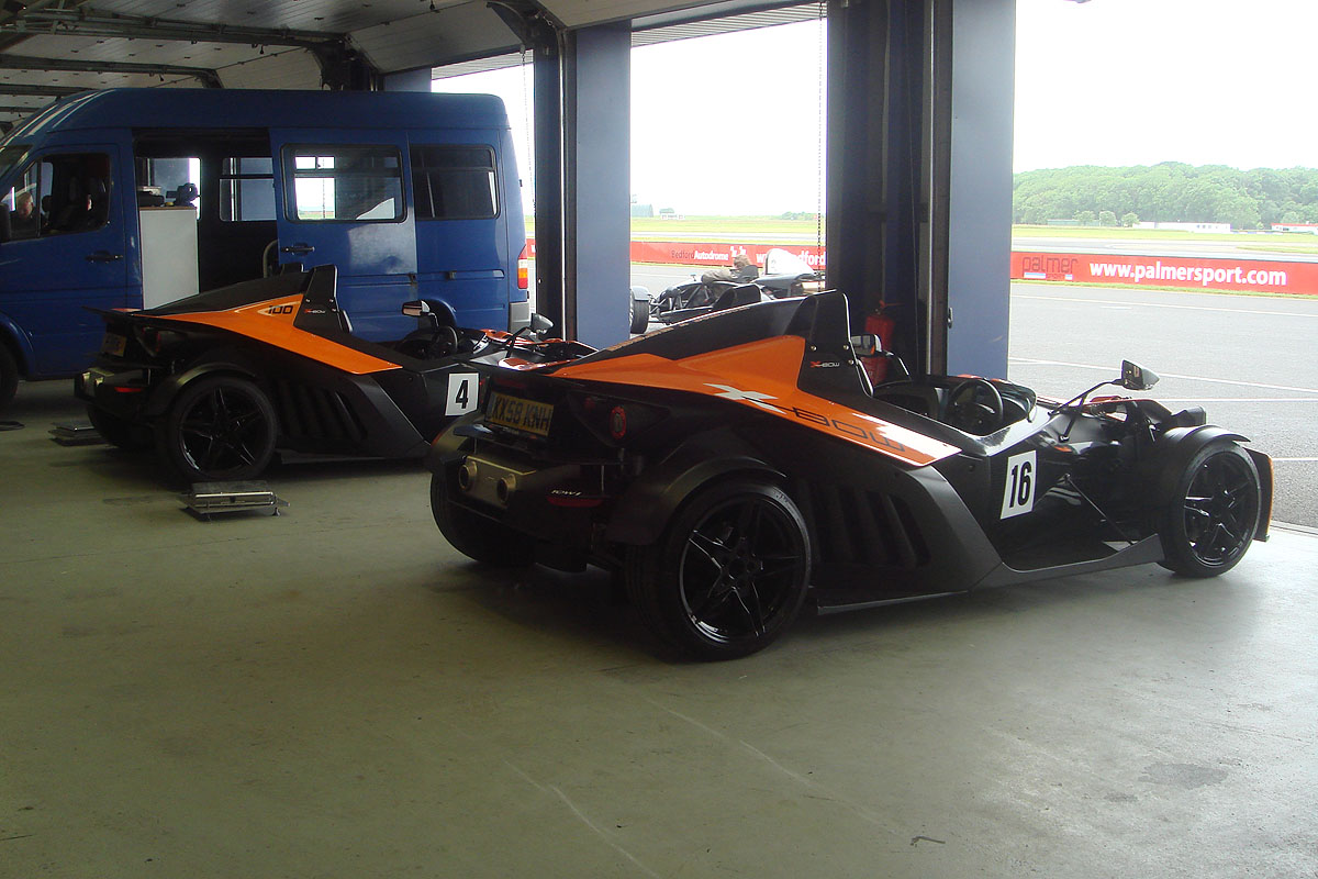 Carlin trackday