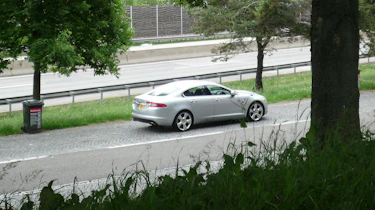 Jaguar SV8