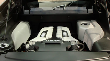 Audi R8 V8 engine