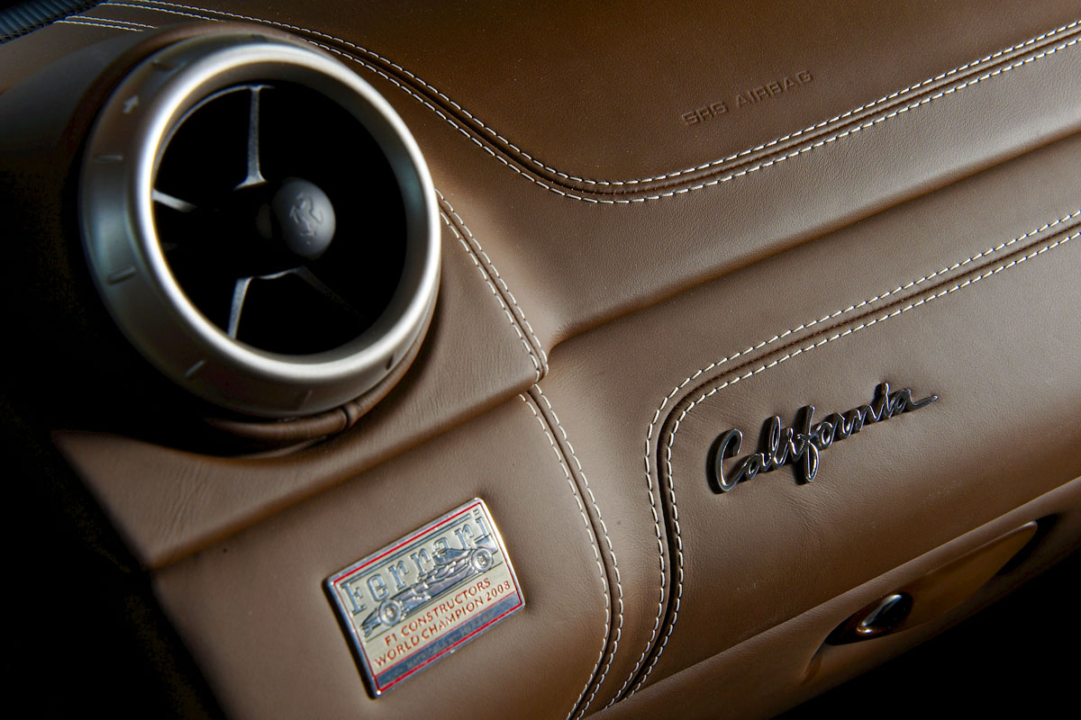 Ferrari California interior