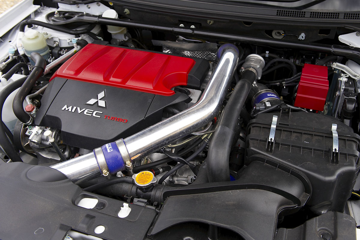Mitsubishi Evo X FQ330 engine