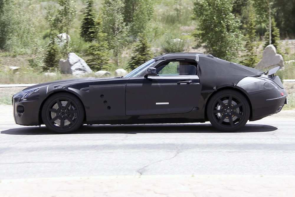 Mercedes SLS AMG Roadster