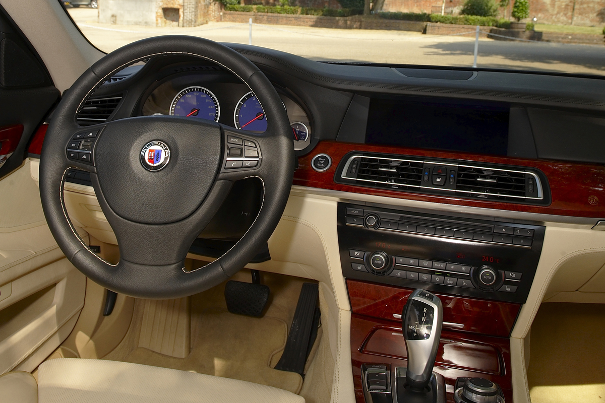 Alpina B7