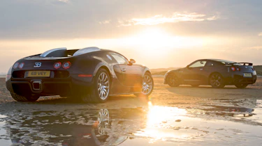 Nissan GT-R v Bugatti Veyron