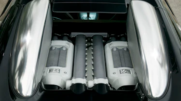 Bugatti Veyron engine