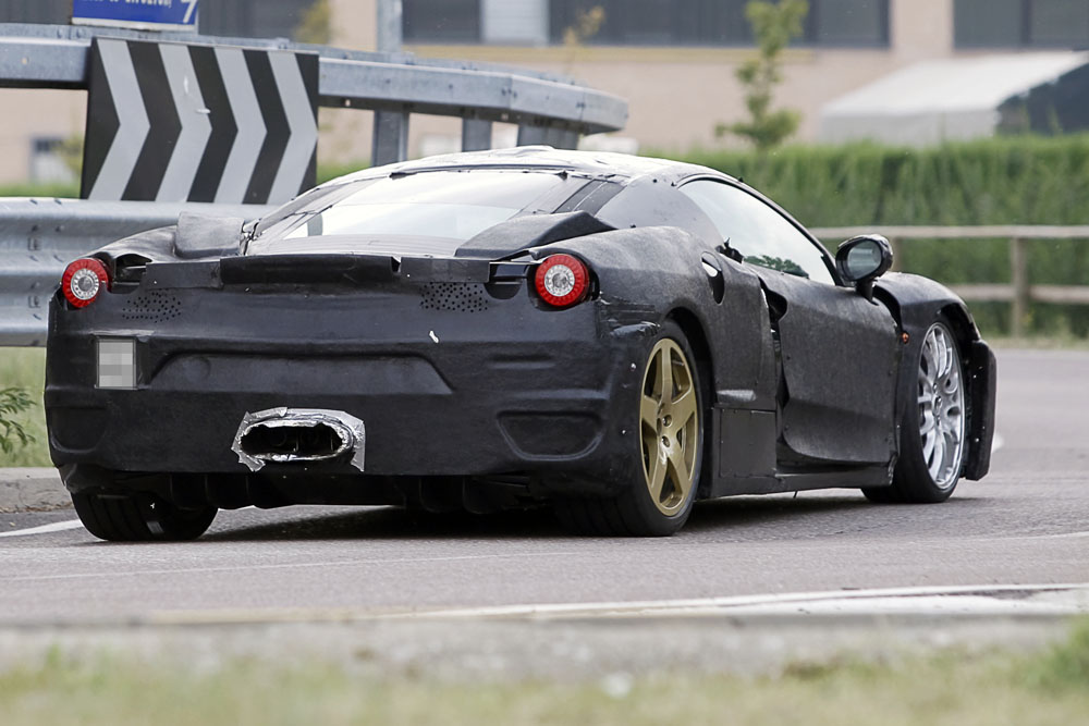 Ferrari F450 supercar