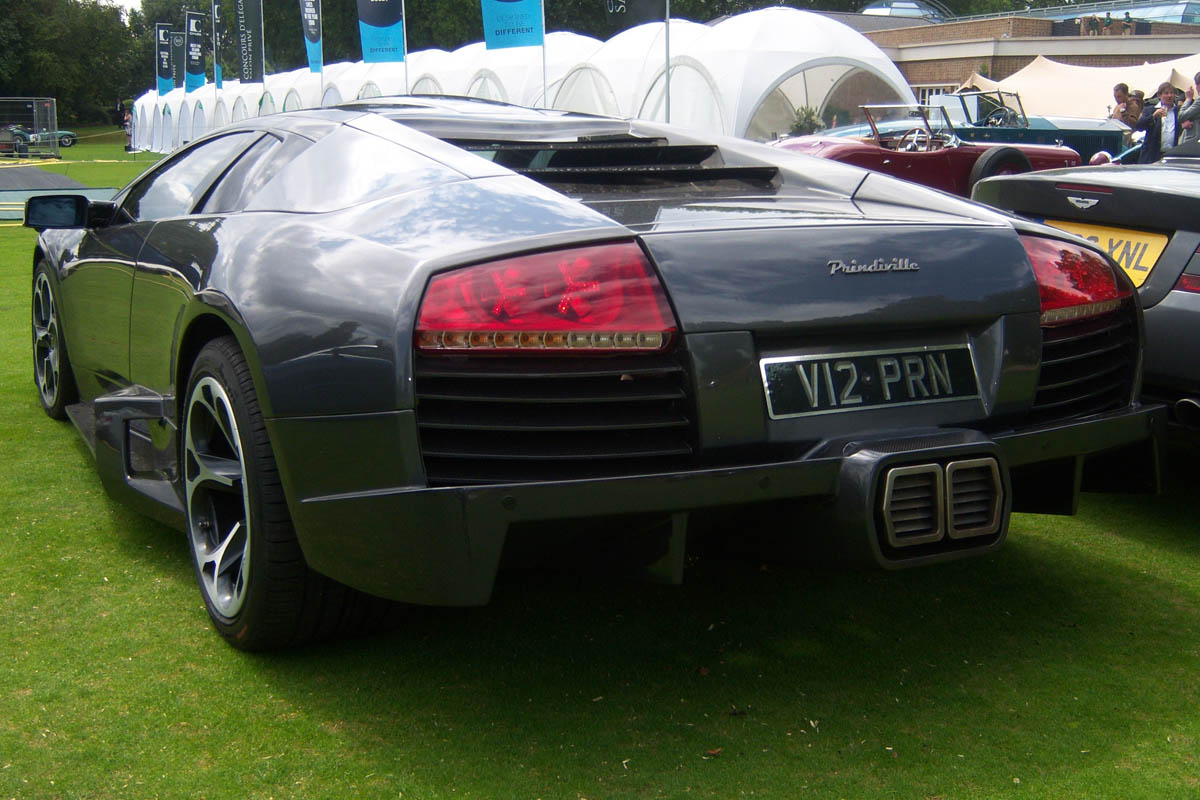 Lamborghini LP640